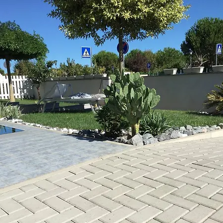 Panzió L'angolo Degli Amici Cervia