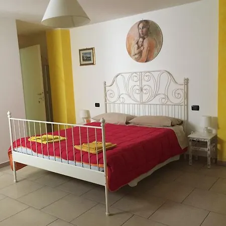 L'angolo Degli Amici Panzió *