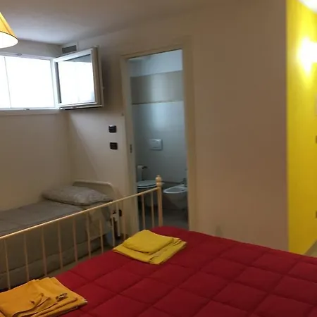 L'angolo Degli Amici Panzió *