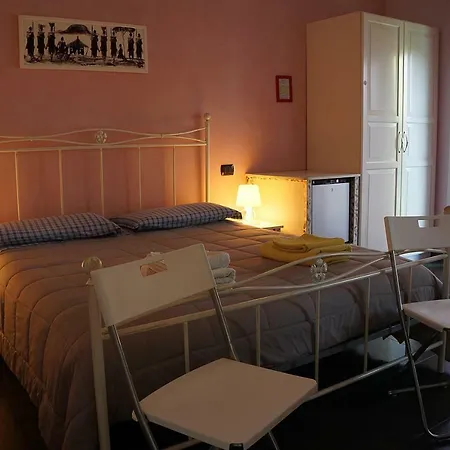 L'angolo Degli Amici Panzió Cervia